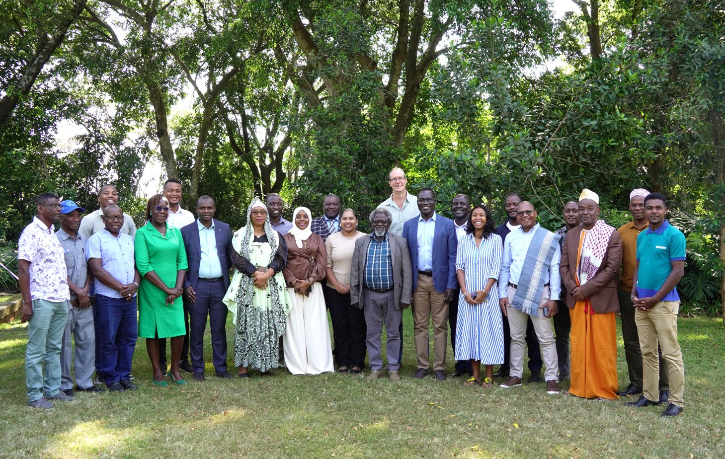 WIO LMMA Steering Committee ©IUCN