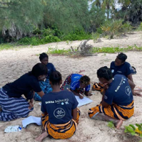 Group photo of local Mozambiquan women discussing MPA management